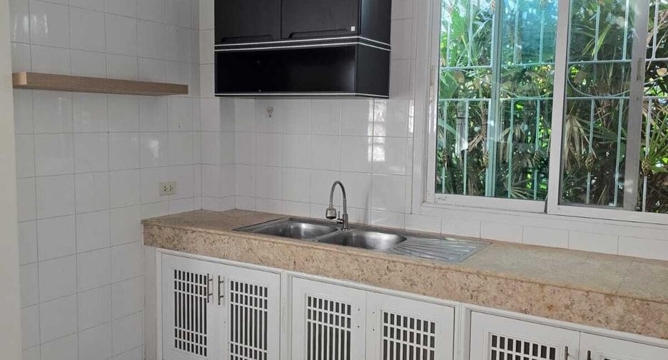 For rent 3 bedrooms house in Mueang Phuket, Phuket