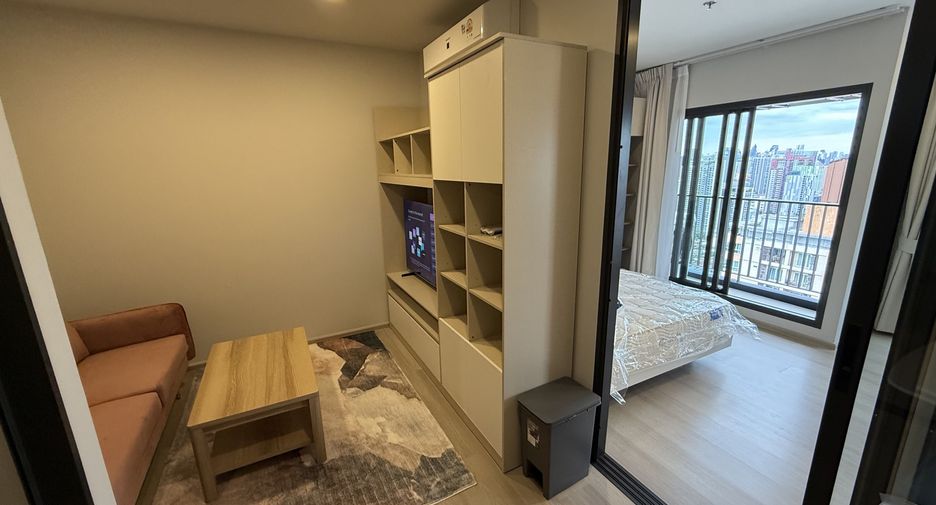 For rent 1 bed condo in Phra Khanong, Bangkok