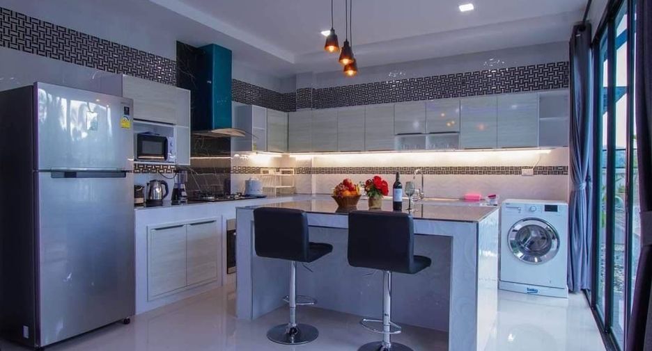 ให้เช่า 4 ห้องนอน บ้านเดี่ยว ใน กะทู้, ภูเก็ต