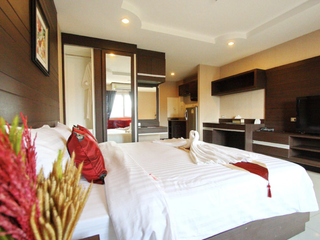 For sale 70 bedrooms hotel in Bang Lamung, Chonburi