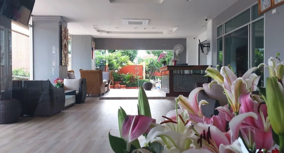 出售 70 卧室 酒店 在 Bang Lamung, Chon Buri