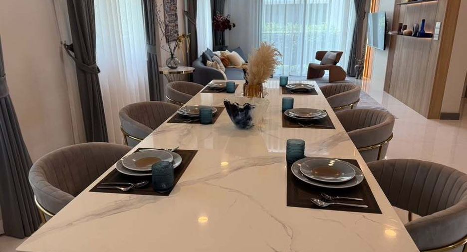 Casa en alquiler de 5 habitaciones en Bang Phli, Samut Prakan