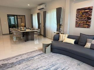 出租 5 卧室 独立屋 在 Bang Phli, Samut Prakan