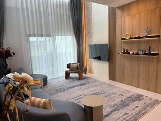 出租 5 卧室 独立屋 在 Bang Phli, Samut Prakan