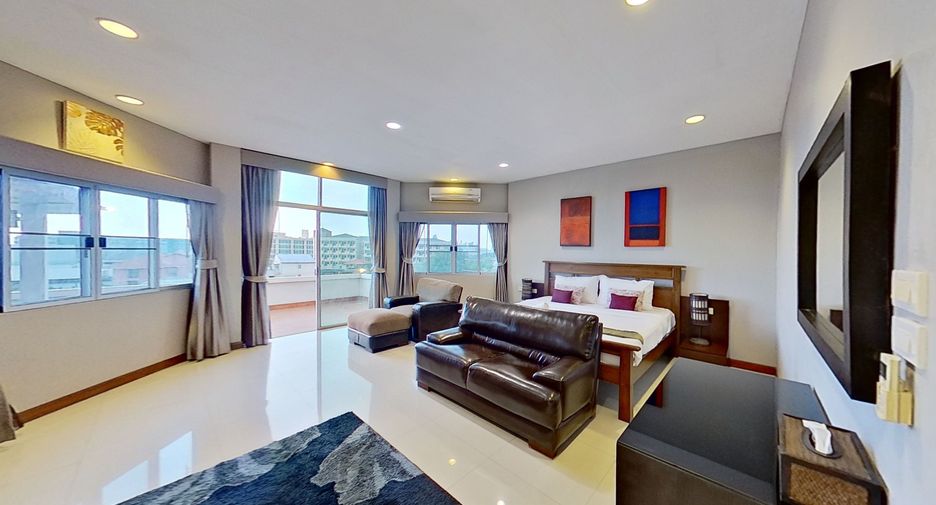 For rent 4 bedrooms condo in Bang Lamung, Chonburi