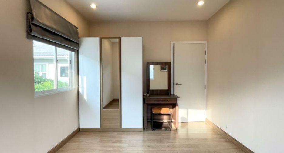 For rent 3 bedrooms house in Suan Luang, Bangkok