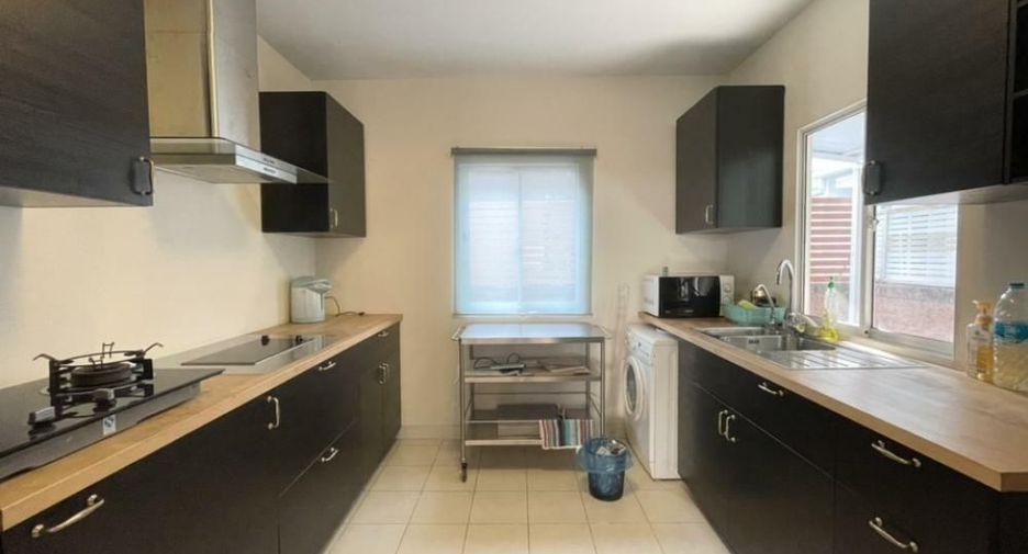 For rent 3 bedrooms house in Suan Luang, Bangkok