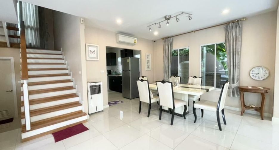 For rent 3 bedrooms house in Suan Luang, Bangkok