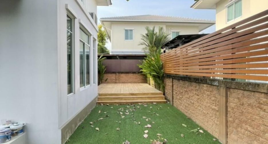 For rent 3 bedrooms house in Suan Luang, Bangkok