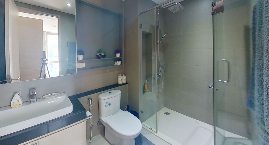 For rent 1 bed condo in Sathon, Bangkok