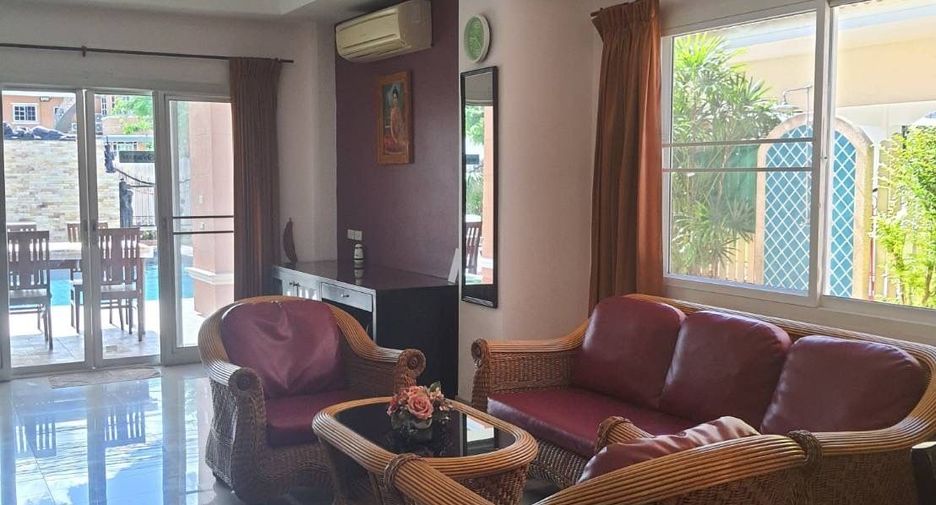 For sale 5 bedrooms villa in Bang Lamung, Chonburi