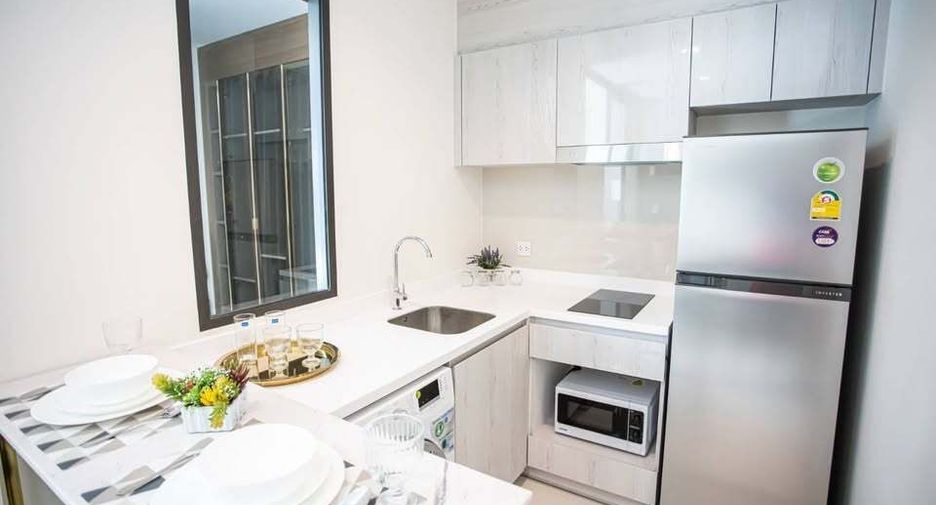 For rent 1 bed condo in Pathum Wan, Bangkok