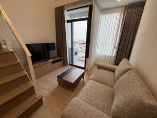 À louer 1 chambre condo à Huai Khwang, Bangkok