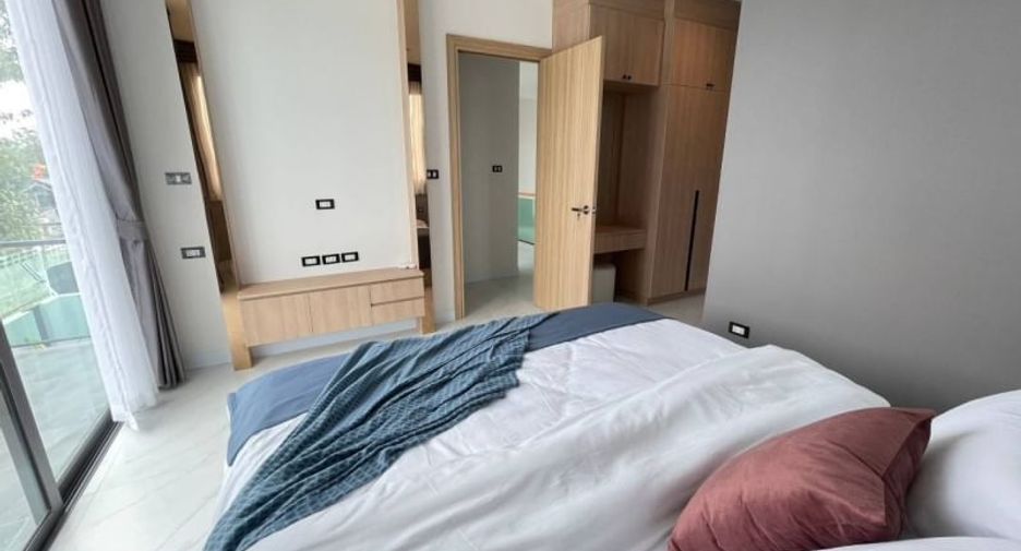 Villa en alquiler de 3 habitaciones en Bang Lamung, Chonburi