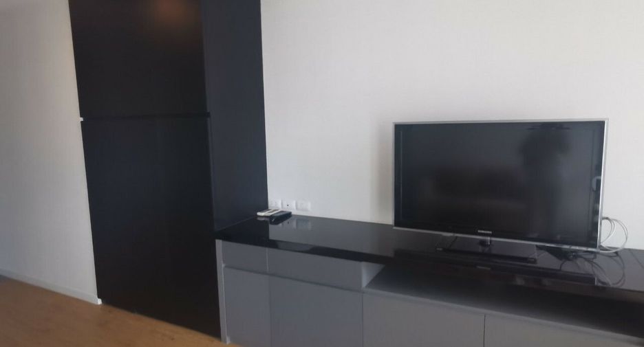 For sale 1 Beds condo in Bang Rak, Bangkok