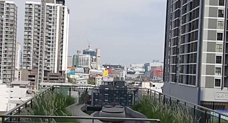 For rent 1 bed condo in Huai Khwang, Bangkok
