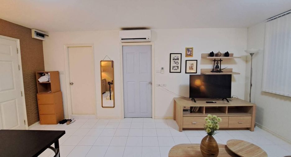 For rent 2 bedrooms condo in Suan Luang, Bangkok