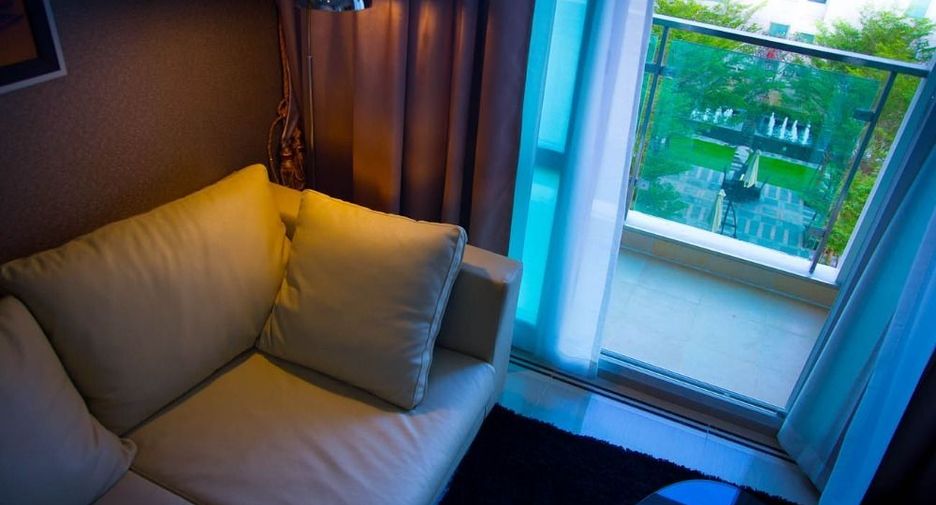 For sale 1 Beds condo in Huai Khwang, Bangkok