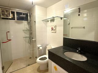 For rent 2 bedrooms condo in Phasi Charoen, Bangkok