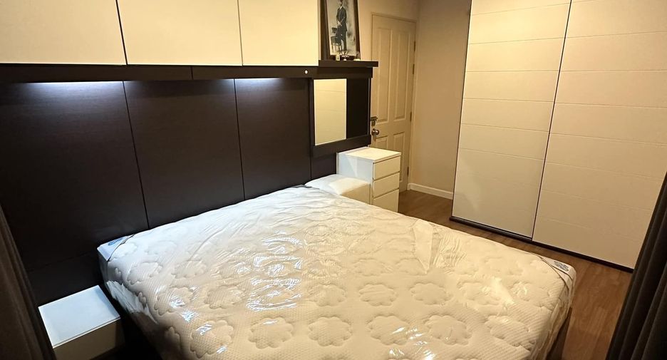 For rent 2 bedrooms condo in Phasi Charoen, Bangkok