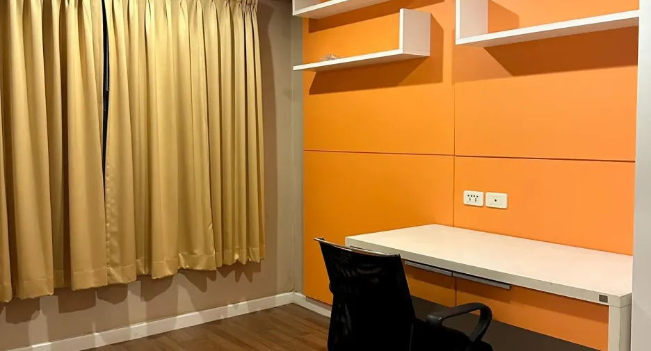 For rent 2 bedrooms condo in Phasi Charoen, Bangkok