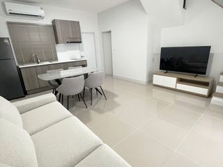 Haus zur Miete mit 3 Zimmer in Bang Phli, Samut Prakan
