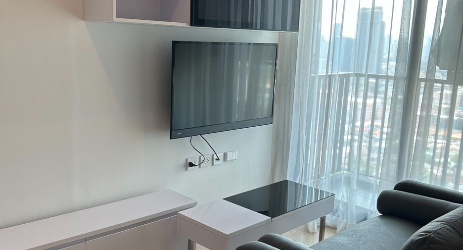 For rent 1 bed condo in Watthana, Bangkok