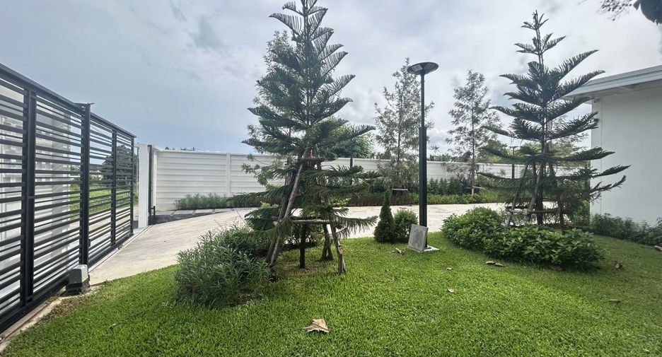 Продажа 4 спальни дом в Пхукет Тощн, Пхукет