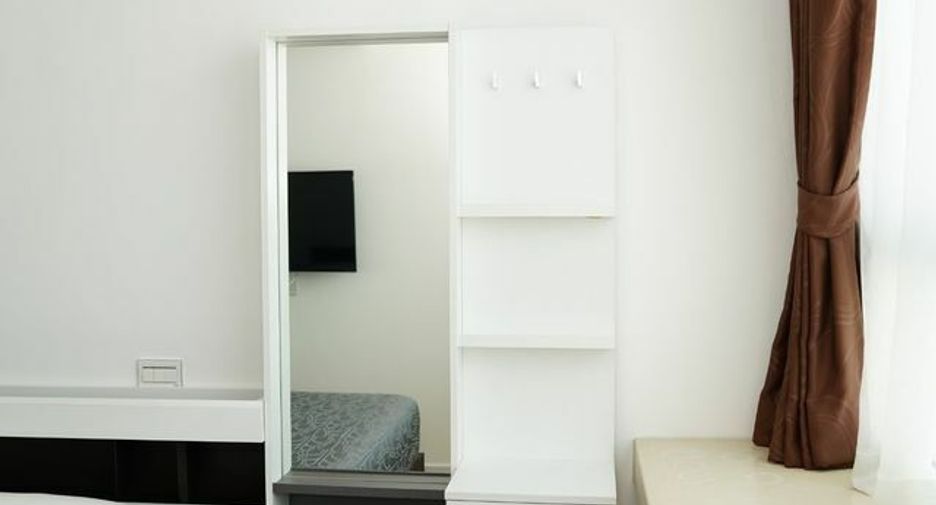 Wohnung zur Miete mit 1 Zimmer in Huai Khwang, Bangkok