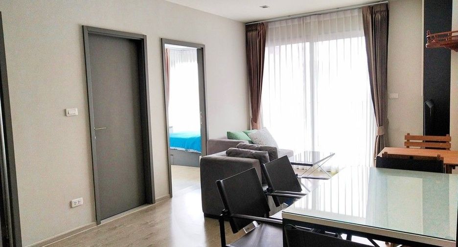 For rent 2 bedrooms condo in Bang Lamung, Chonburi