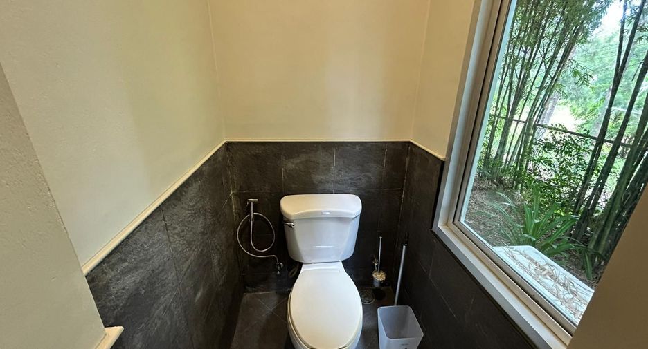 For rent 2 bedrooms condo in Thalang, Phuket
