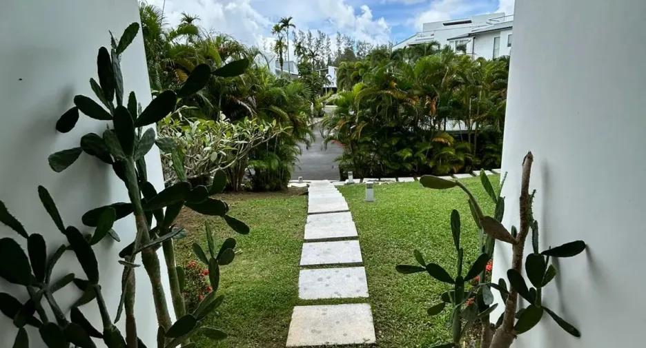 For rent 2 bedrooms condo in Thalang, Phuket