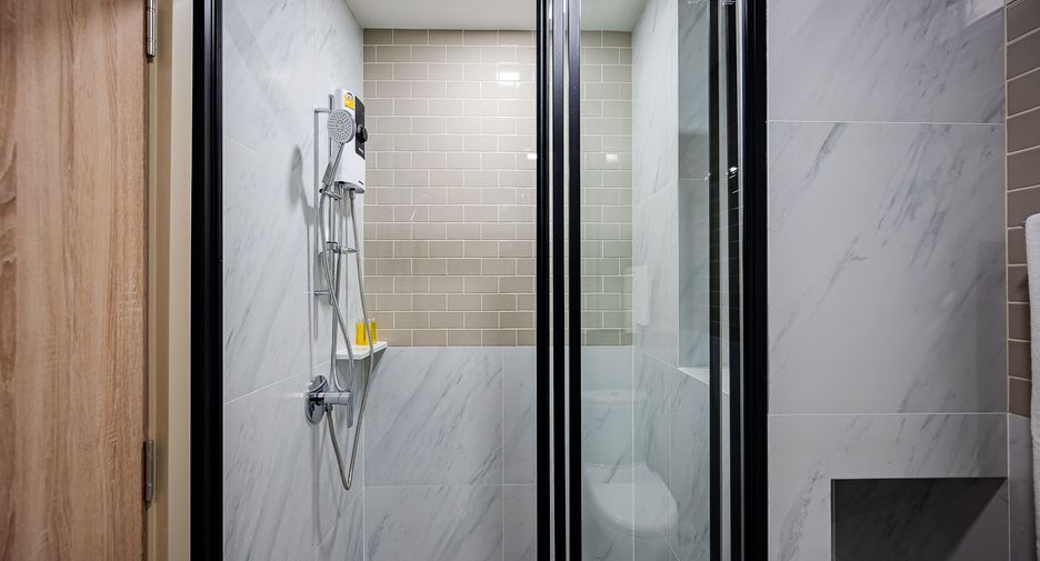 For rent 1 bed condo in Ratchathewi, Bangkok