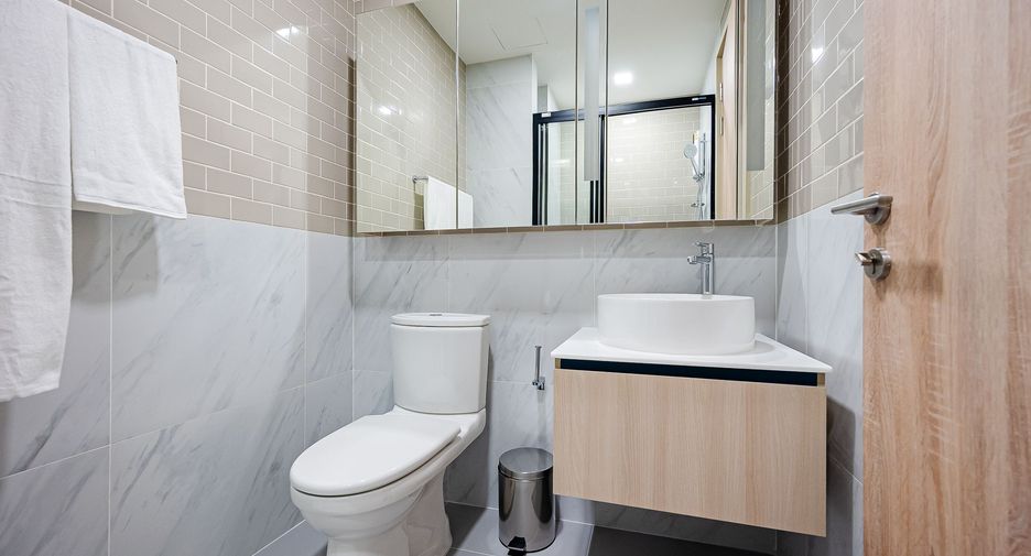 For rent 1 bed condo in Ratchathewi, Bangkok