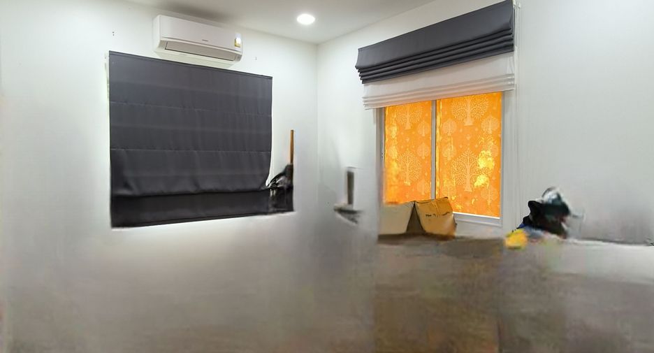 For rent 4 bedrooms house in Mueang Samut Prakan, Samut Prakan