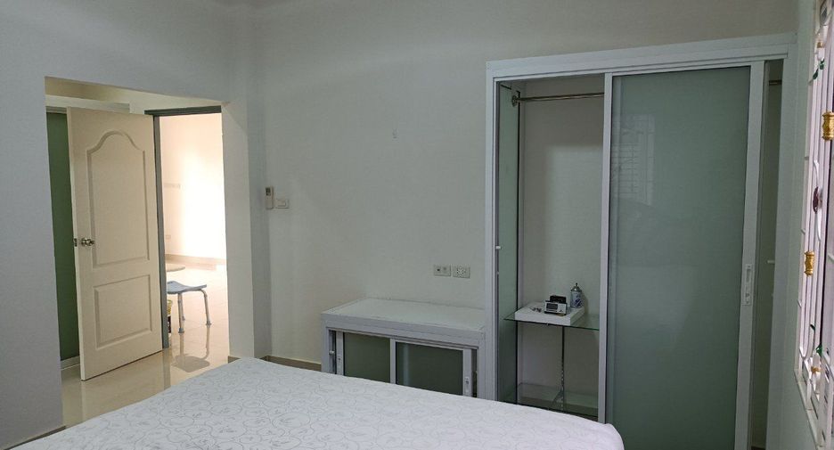 For sale 3 bedrooms house in Bang Saray, Pattaya