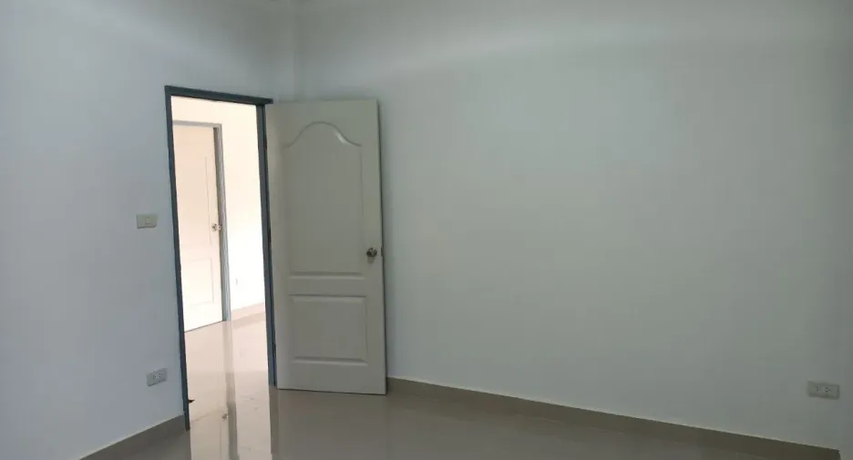 For sale 3 bedrooms house in Bang Saray, Pattaya