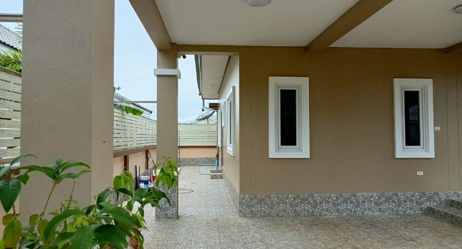 For sale 3 bedrooms house in Bang Saray, Pattaya