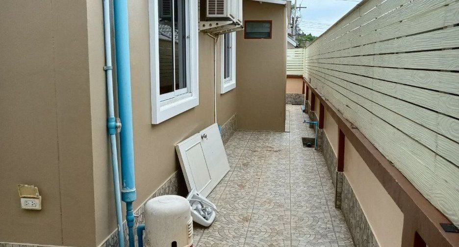 For sale 3 bedrooms house in Bang Saray, Pattaya