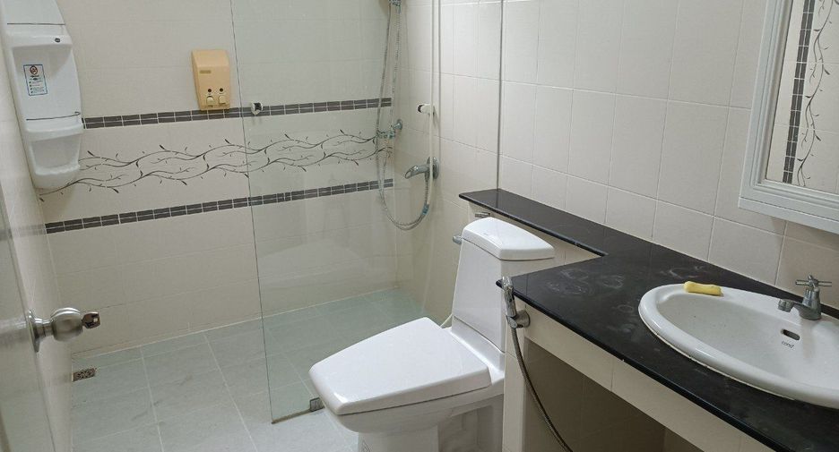 For sale 3 bedrooms house in Bang Saray, Pattaya