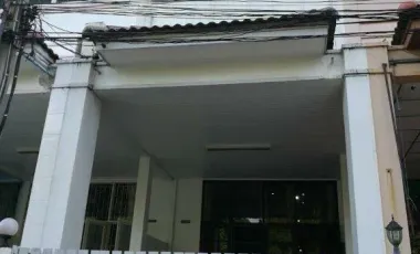 For sale 4 bedrooms townhouse in Thung Khru, Bangkok