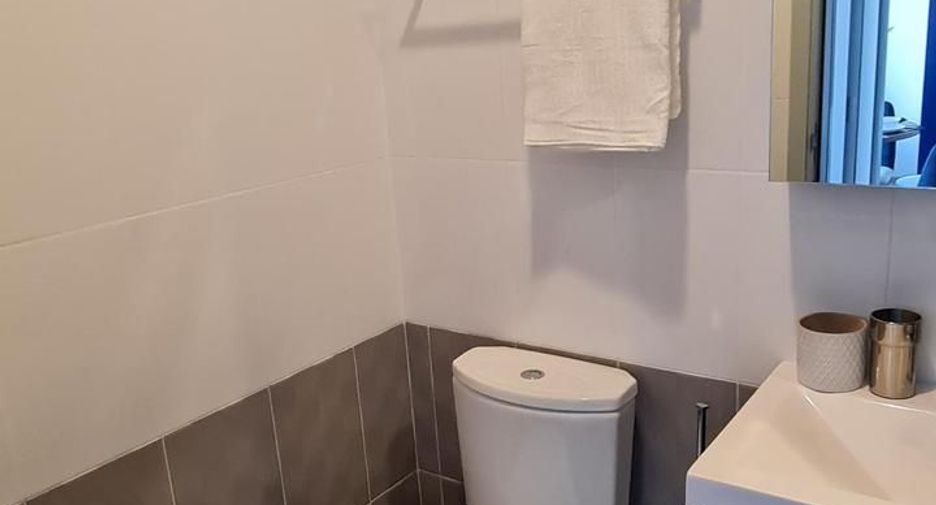 For sale 2 ベッドルーム condo in Watthana, Bangkok