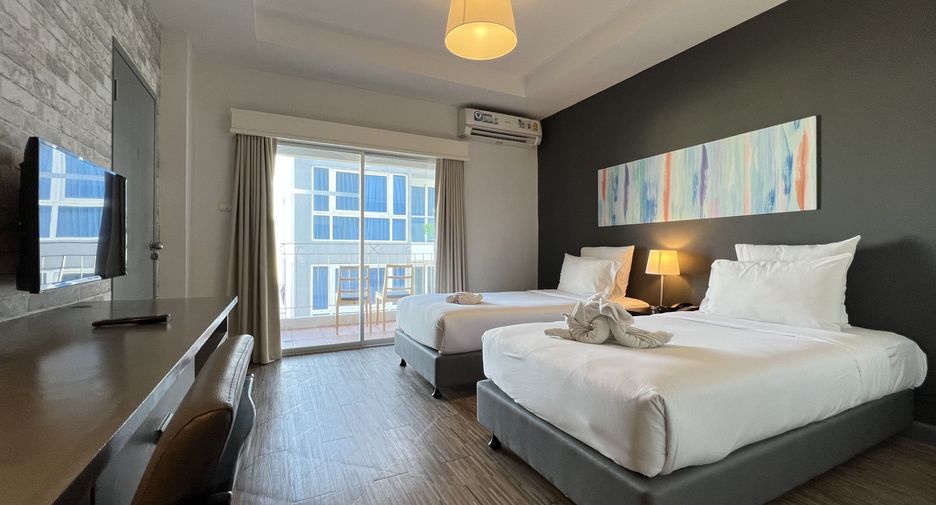 Hotel en venta de 76 habitaciones en Si Racha, Chonburi