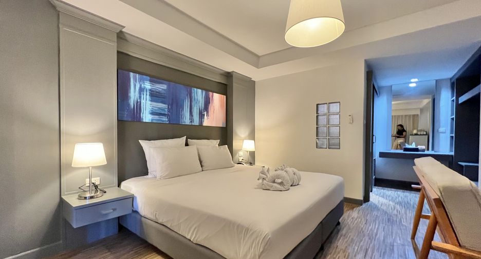Hotel en venta de 76 habitaciones en Si Racha, Chonburi