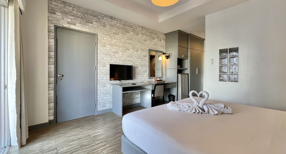 Hotel en venta de 76 habitaciones en Si Racha, Chonburi