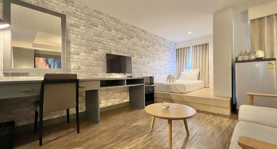 Hotel en venta de 76 habitaciones en Si Racha, Chonburi