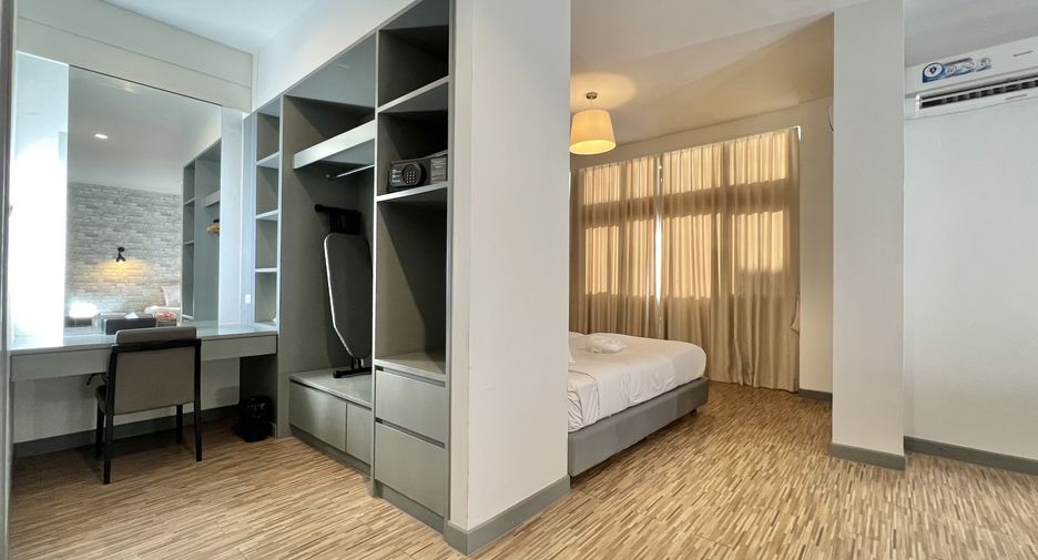 Hotel en venta de 76 habitaciones en Si Racha, Chonburi
