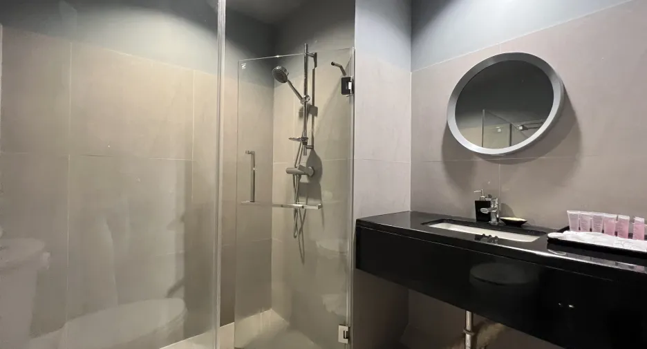 Hotel en venta de 76 habitaciones en Si Racha, Chonburi