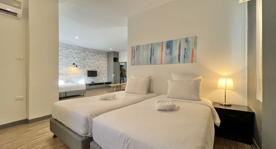 Hotel en venta de 76 habitaciones en Si Racha, Chonburi