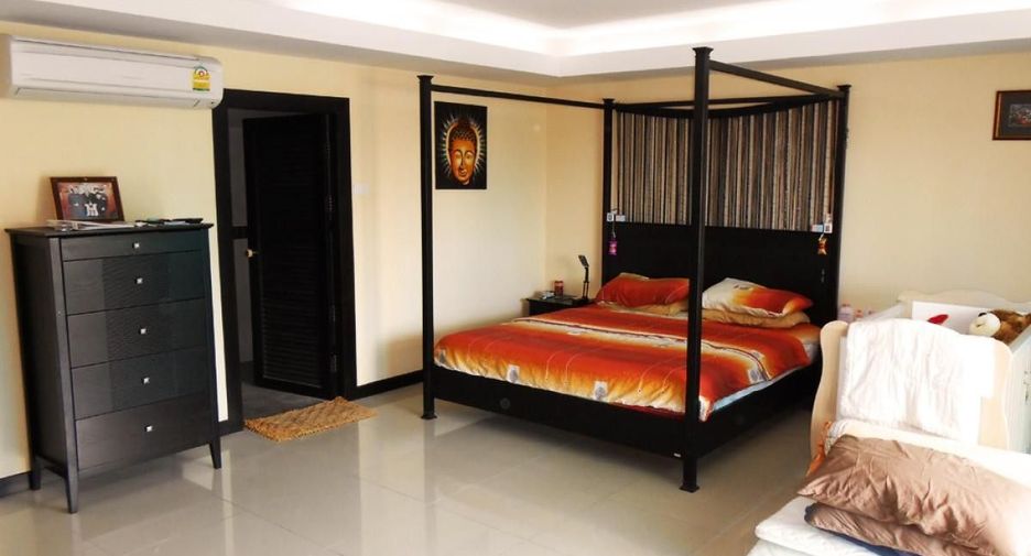 For sale 5 bedrooms villa in Bang Lamung, Chonburi